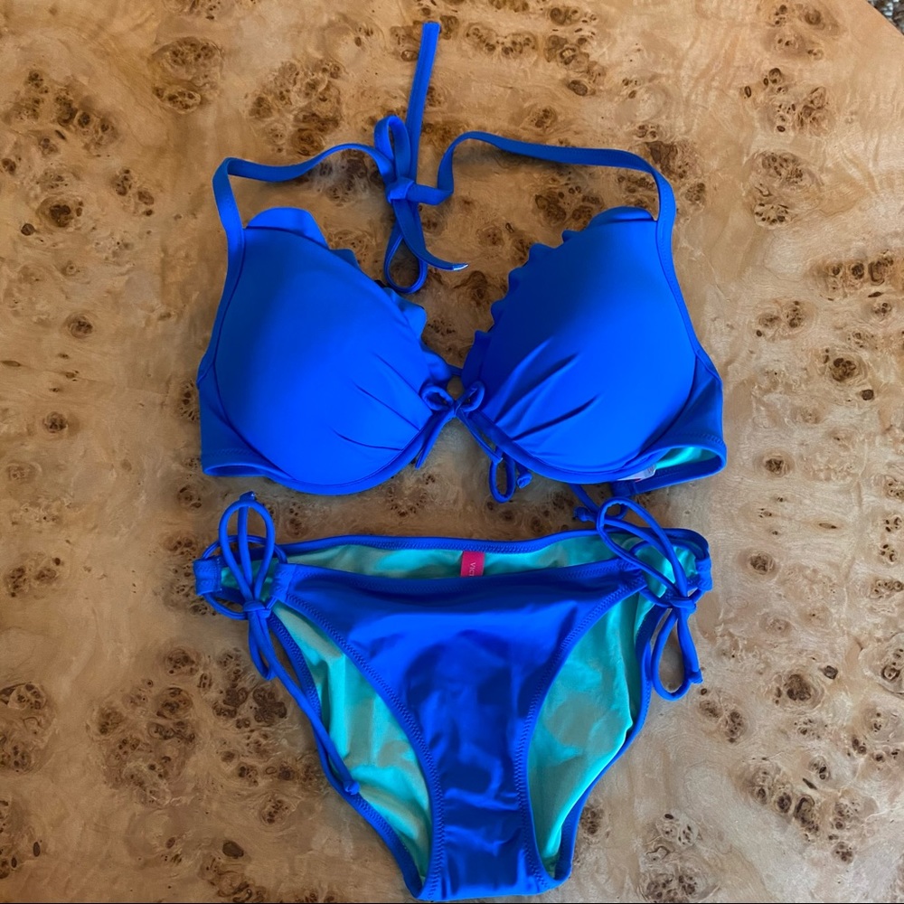 VS Fabulous Top with Matching Bottoms